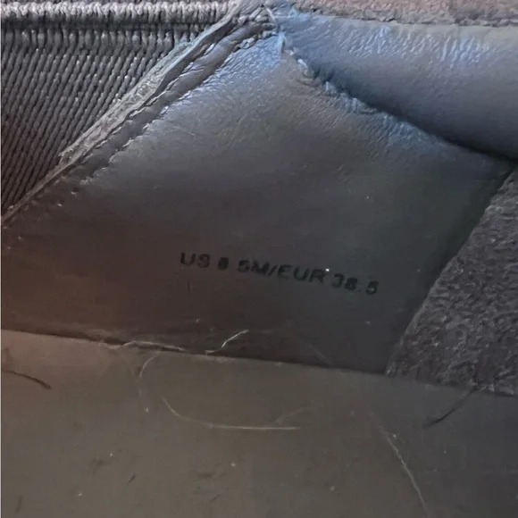 Vince Warren Nubuck Sneaker - Picture 6 of 7